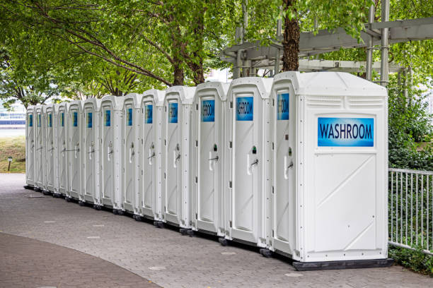 Portable Toilet Options We Offer in Kenly, NC